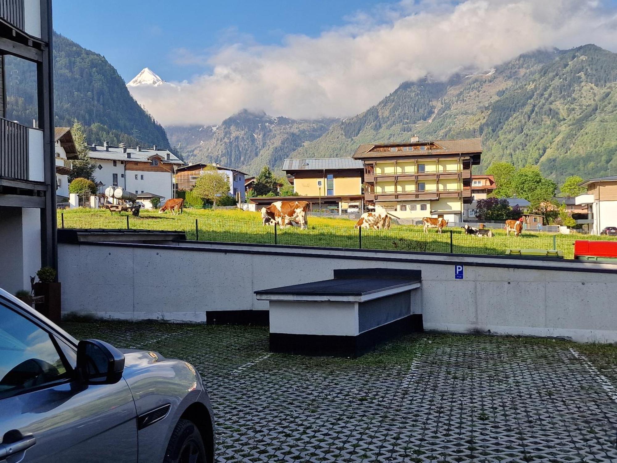 Adler Kaprun, Golf 'N' Ski And Mountain Biking. Екстериор снимка