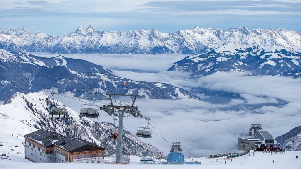 Adler Kaprun, Golf 'N' Ski And Mountain Biking. Екстериор снимка